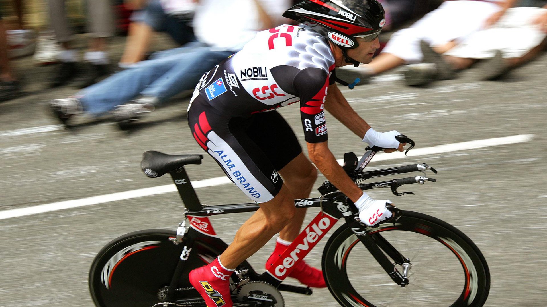 利物浦中后场连线打出高质量推进，利物浦的中场