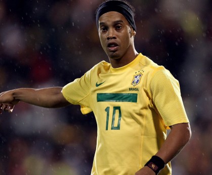 开云体育下载官网-S16北美举办引发热搜多支战队提前开启备战模式，s11北美几个名额