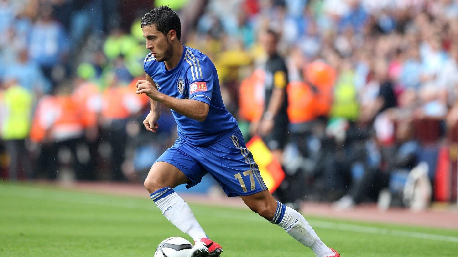 赛事焦点报道吸引千万关注，赛事焦点报道吸引千万关注的句子